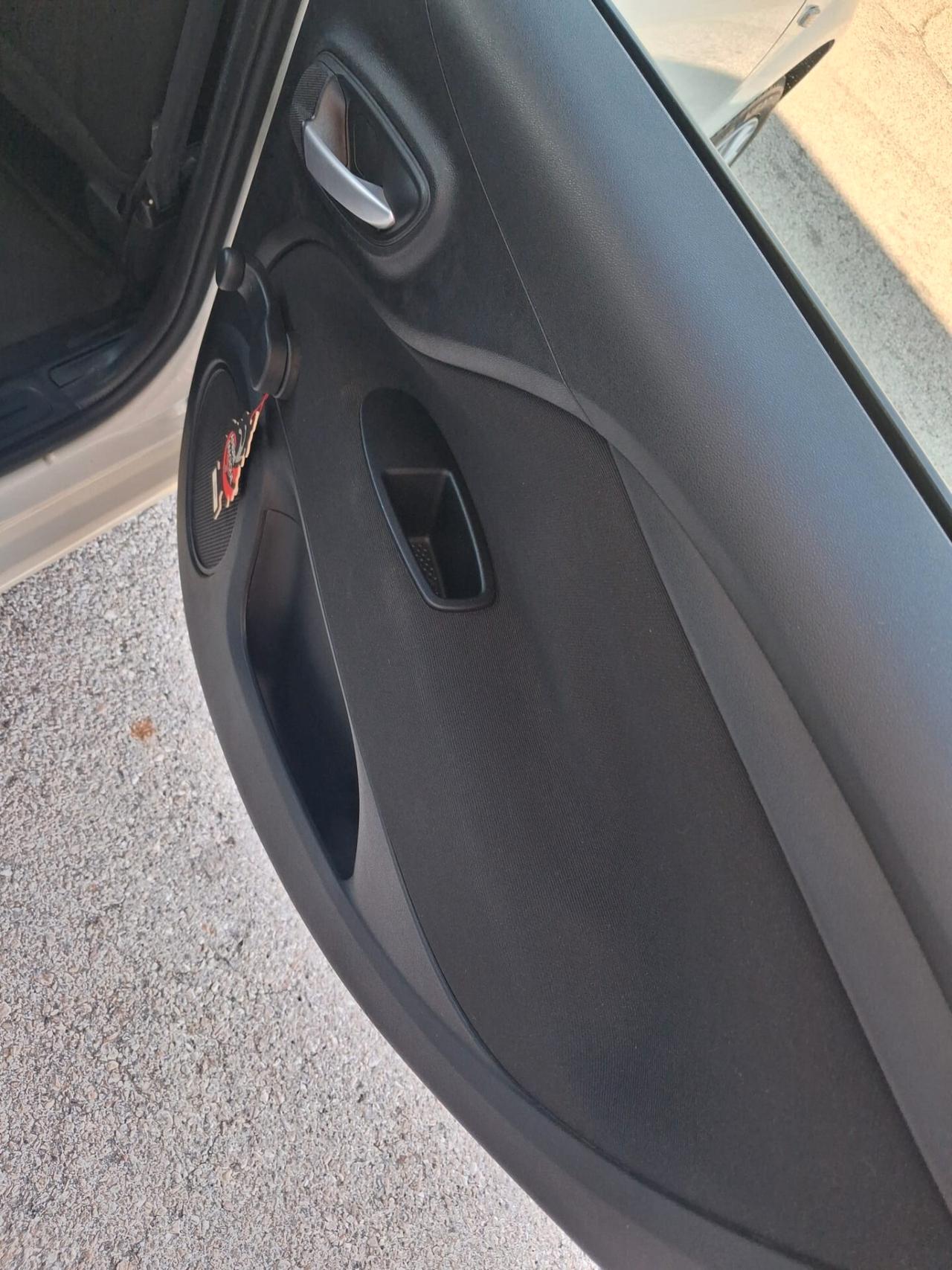 Fiat Punto Benzina/Metano 2014