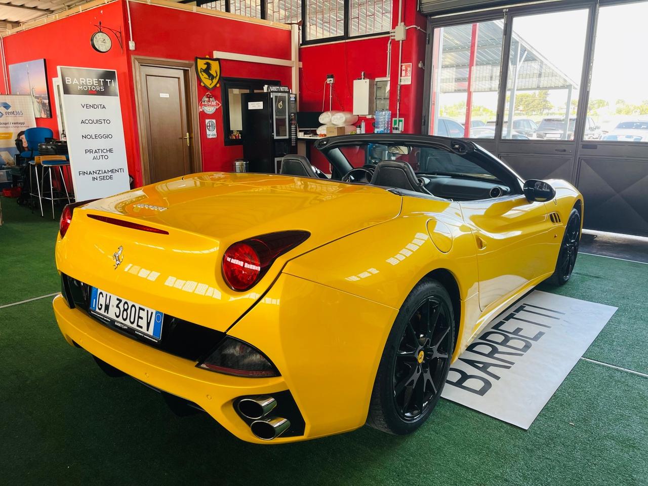 Ferrari California DCT Tailor Made PERMUTE RATE