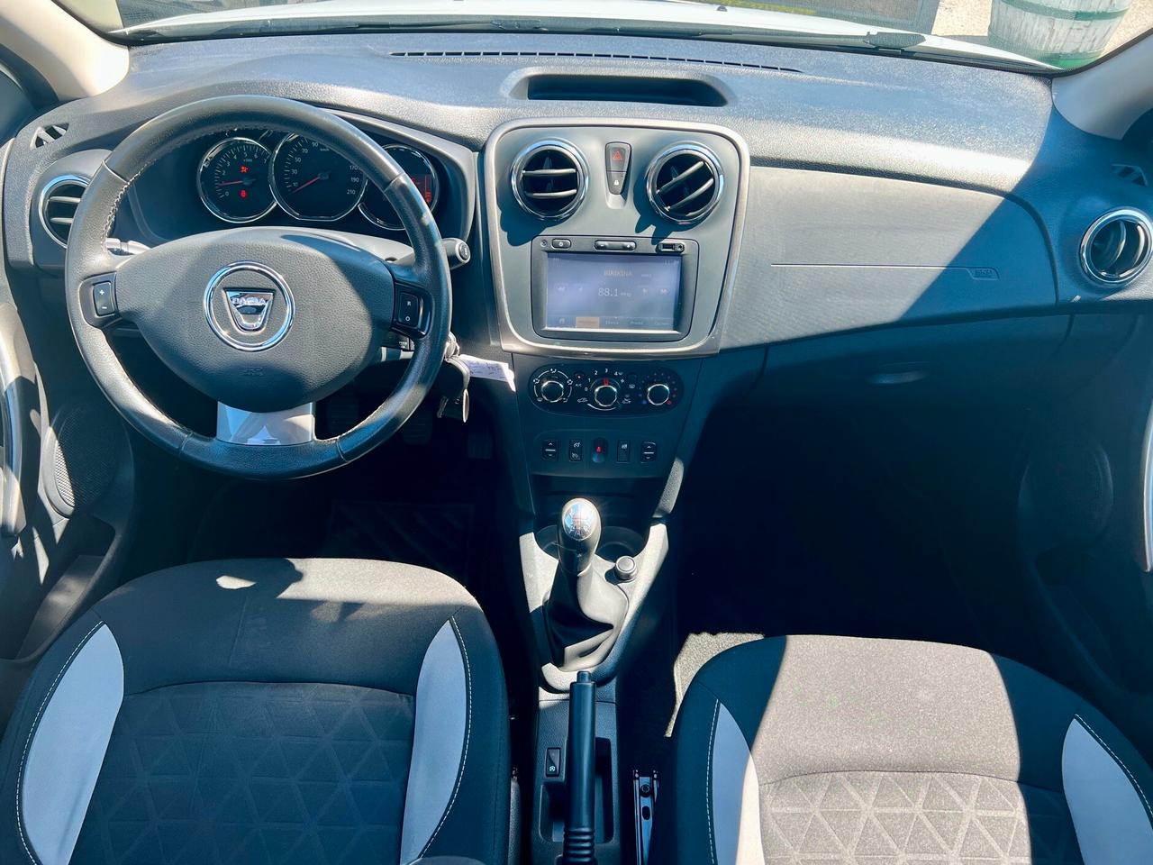 Dacia Sandero Stepway 900 TCe 90 CV - 2015