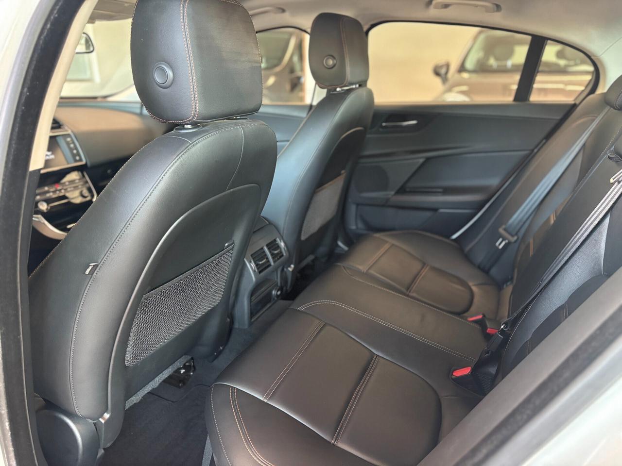 Jaguar XE 2.0d Portfolio awd 180cv*UNICOPRO*TAGLIANDI JAGUAR