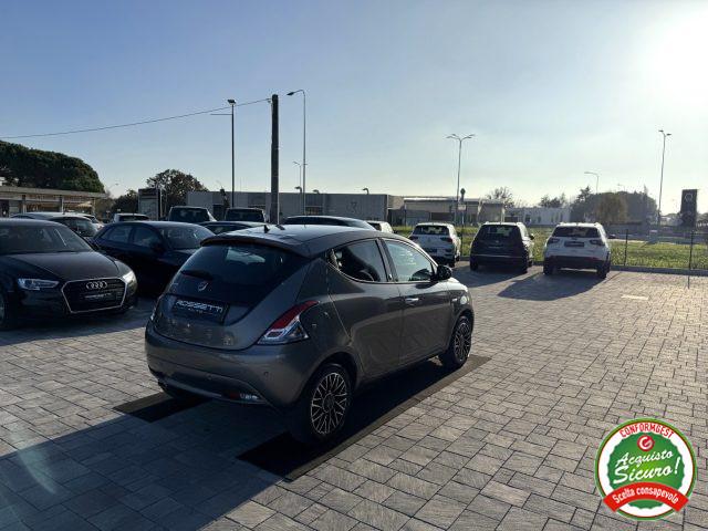 LANCIA Ypsilon 1.2 GPL Ecochic Gold 5p ANCHE PER NEOPATENTATI