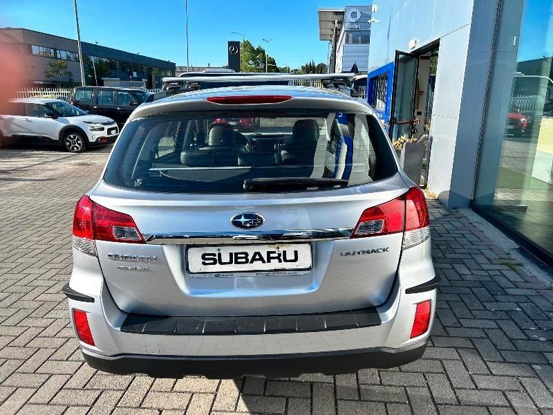 Subaru OUTBACK 2.5i CVT Exclusive