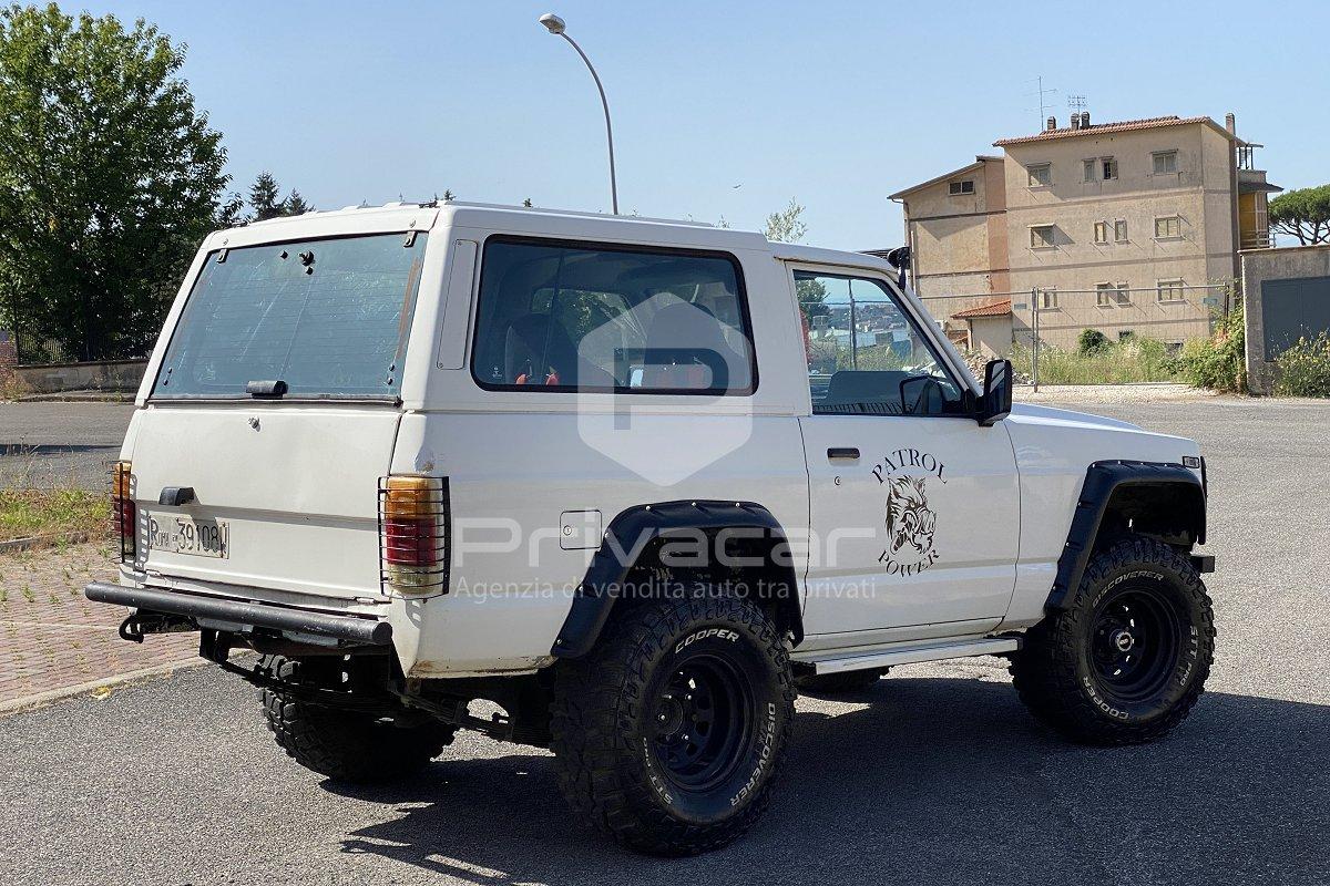 NISSAN Patrol TRL 3.3 diesel Hard-Top autocarro