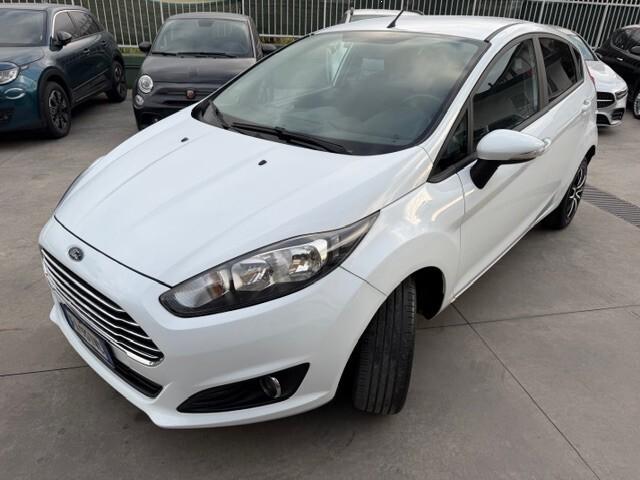 Ford Fiesta 1.4 5 porte Bz.- GPL