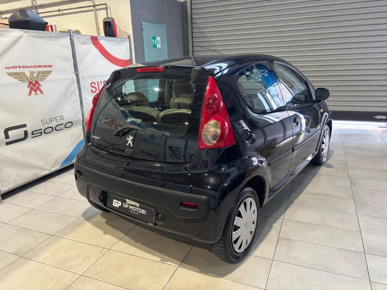 Peugeot 107 1.0 68CV 5p. Sweet Years