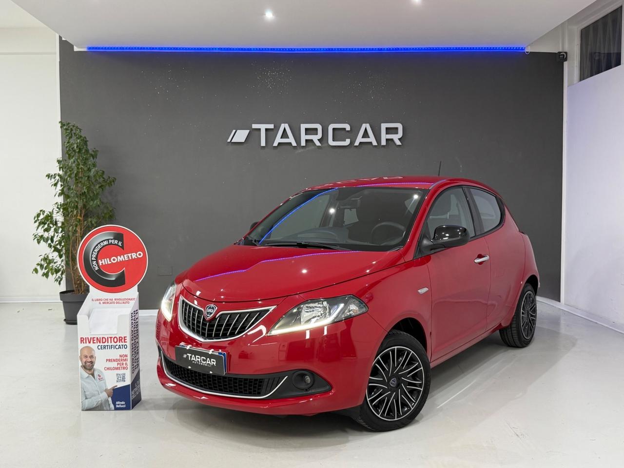 Lancia Ypsilon 1.0 70cv Hybrid Gold