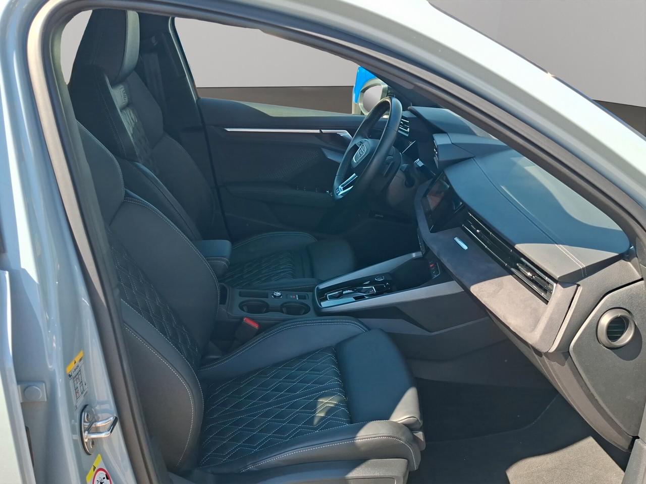 Audi A3 allstreet 35 TDI S tronic Identity Contrast