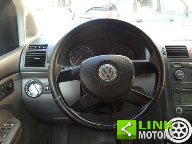 VOLKSWAGEN Touran Van 2.0 TDI UNICO PROPRIETARIO