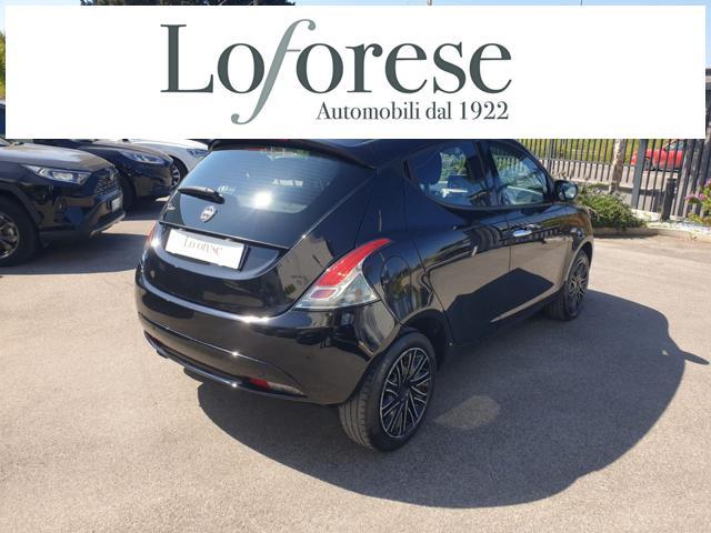 LANCIA Ypsilon 1.2 69 CV 5 porte Gold