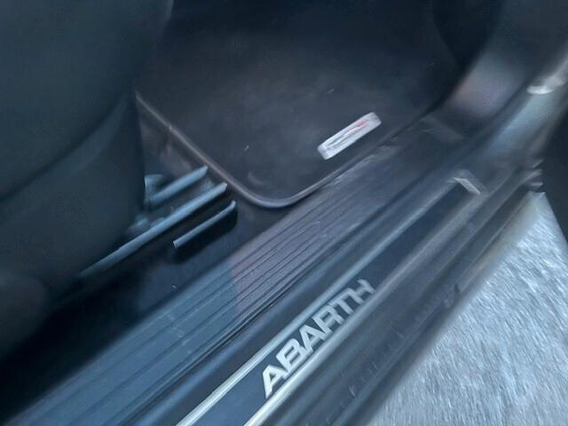 Abarth 595 1.4 Turbo T-Jet 165 CV Turismo