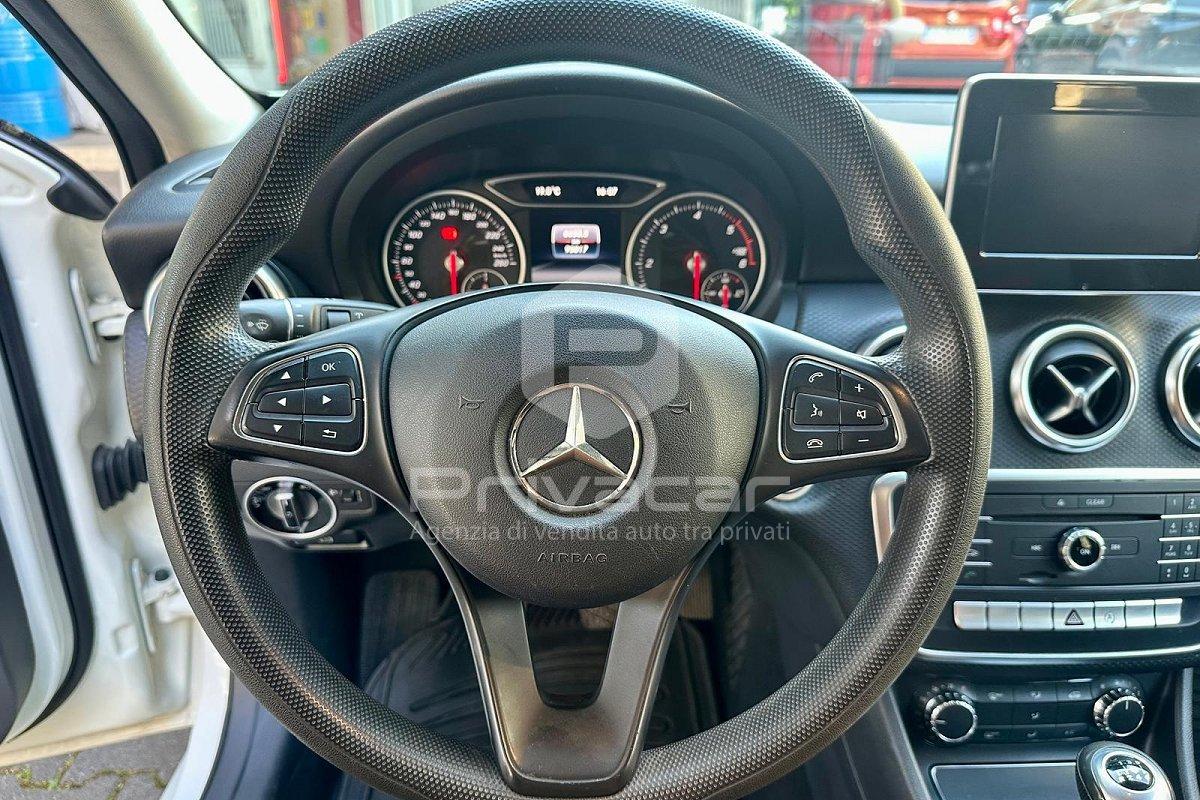 MERCEDES A 180 d Executive