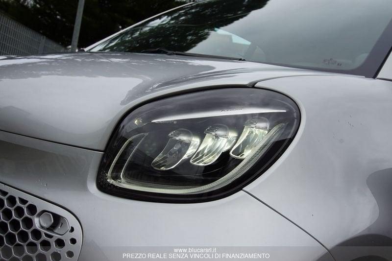 smart EQ Fortwo EQ 60kW edition one(22kW)