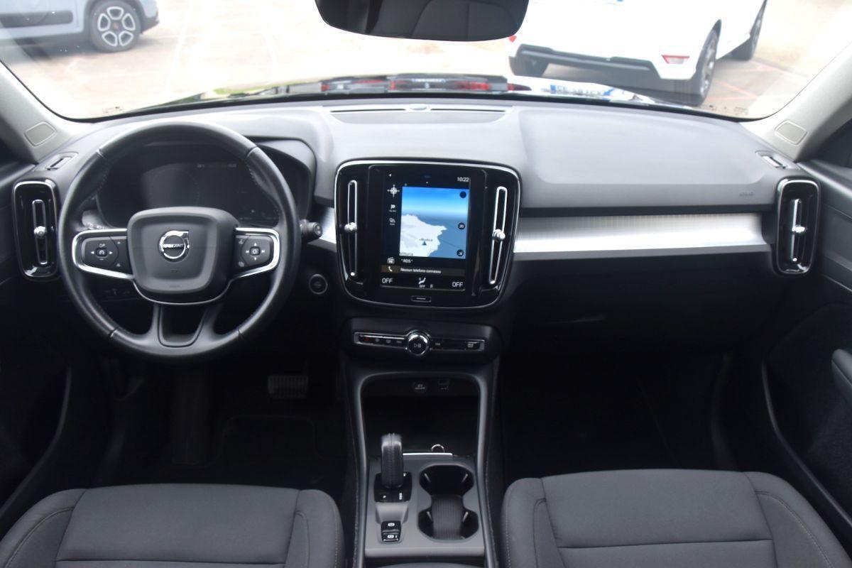 Volvo XC40 T4 Recharge Plug-in Inscription Expression
