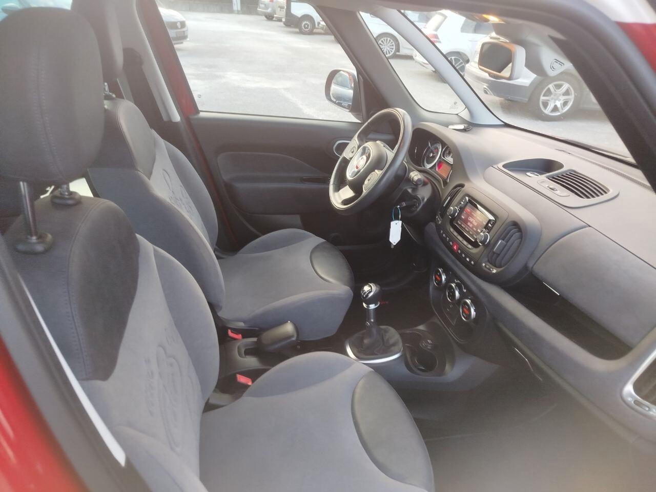 Fiat 500L Living 1.6 Multijet 105 CV Lounge 7 posti