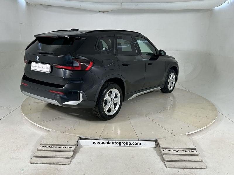 BMW X1 U11 sdrive18d X-Line auto