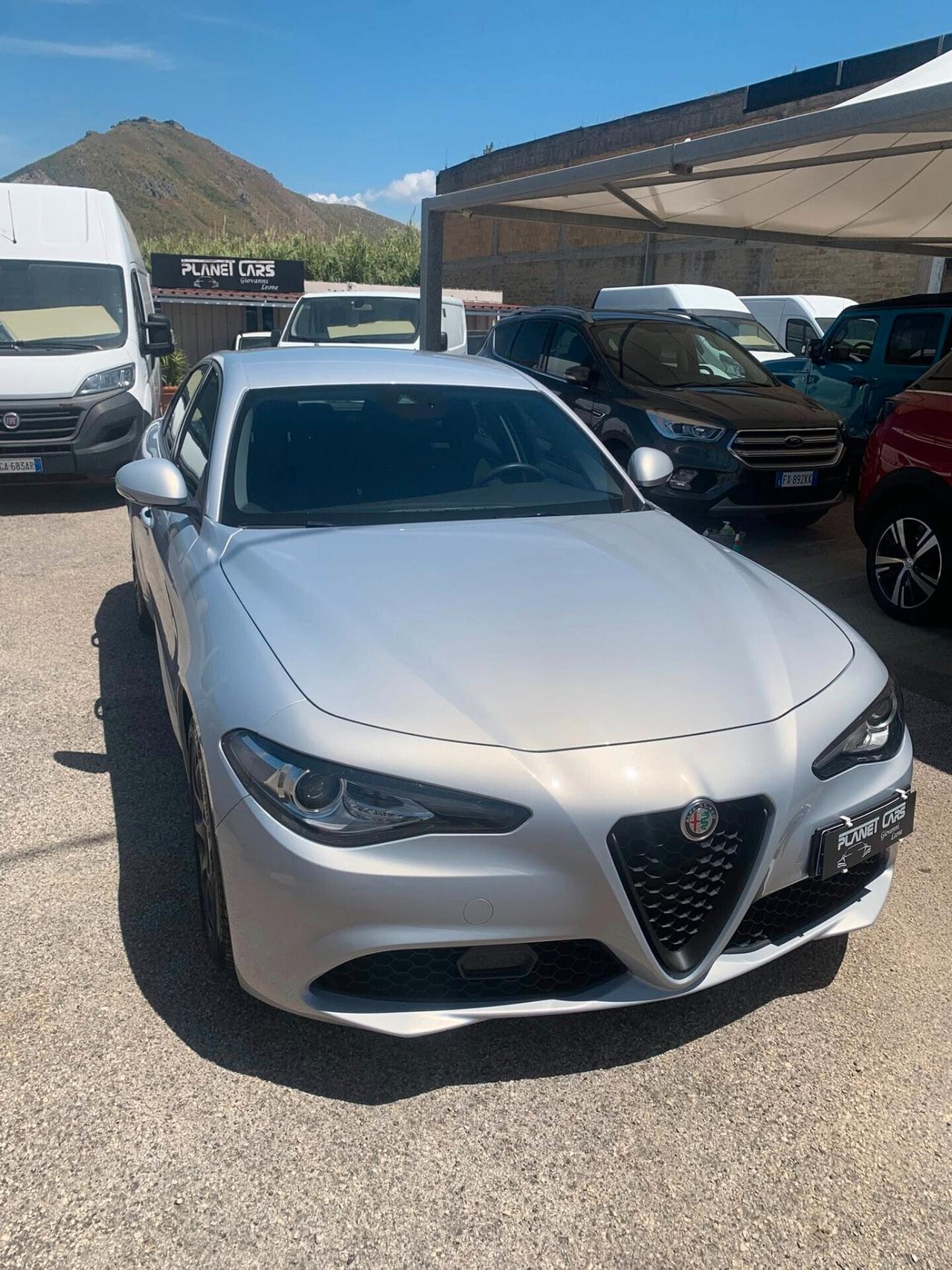 Alfa Romeo Giulia 2.2cc160 CV AT8 uniprò 12/2020