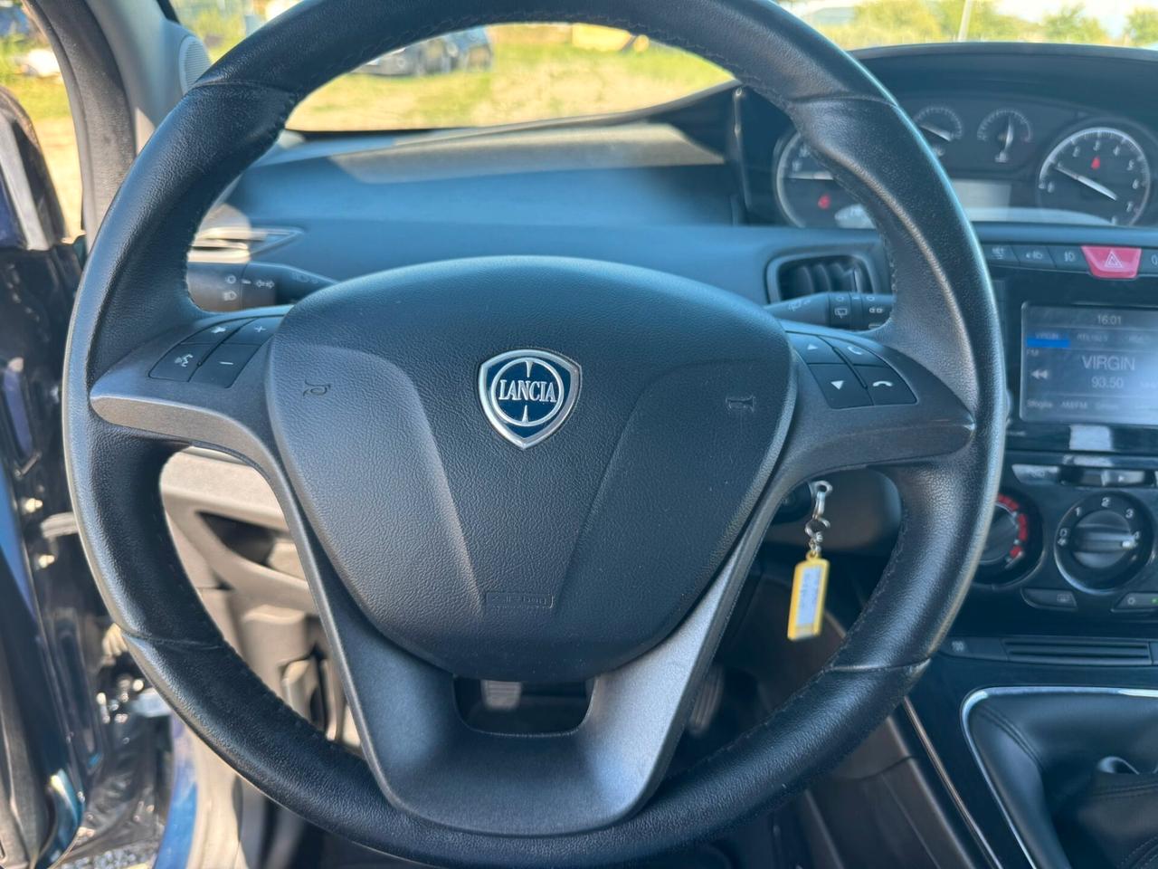 Lancia Ypsilon 1.2 5 porte GPL del 16 SOLO 129.000 KM