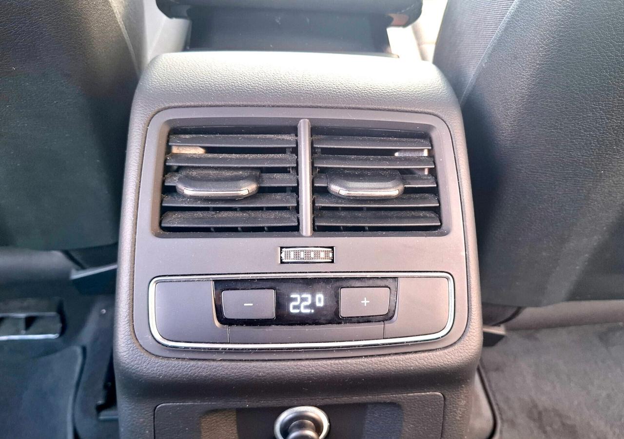 AUDI A4 Avant 2.0 TDI 150 CV ultra S tronic Business Sport