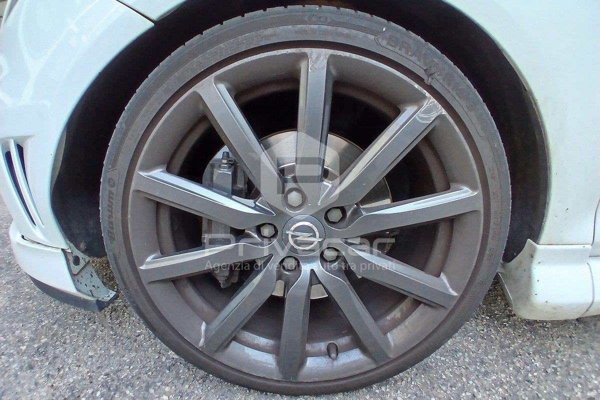 OPEL Corsa 1.6 T 210CV 3 porte Nürburgring Edition OPC