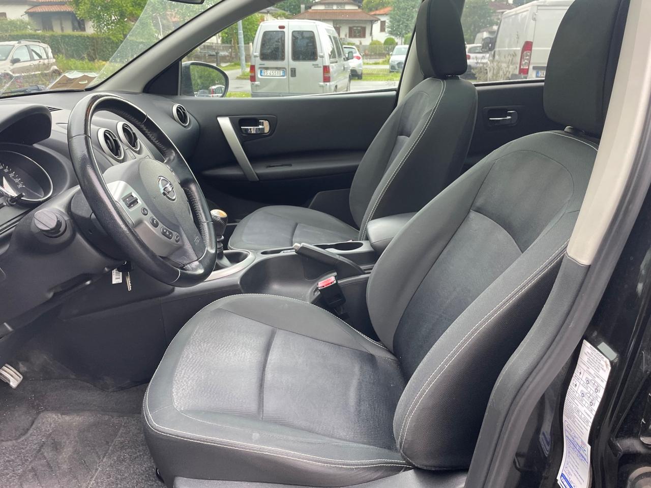 Nissan Qashqai 2.0 16V n-tec*Tetto*Navi*