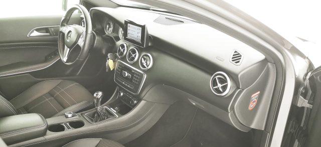 MERCEDES-BENZ A 180 CDI BlueEFFICIENCY Sport