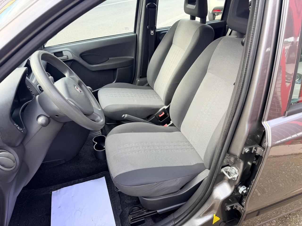 Fiat Panda 1.2 Emotion 2012