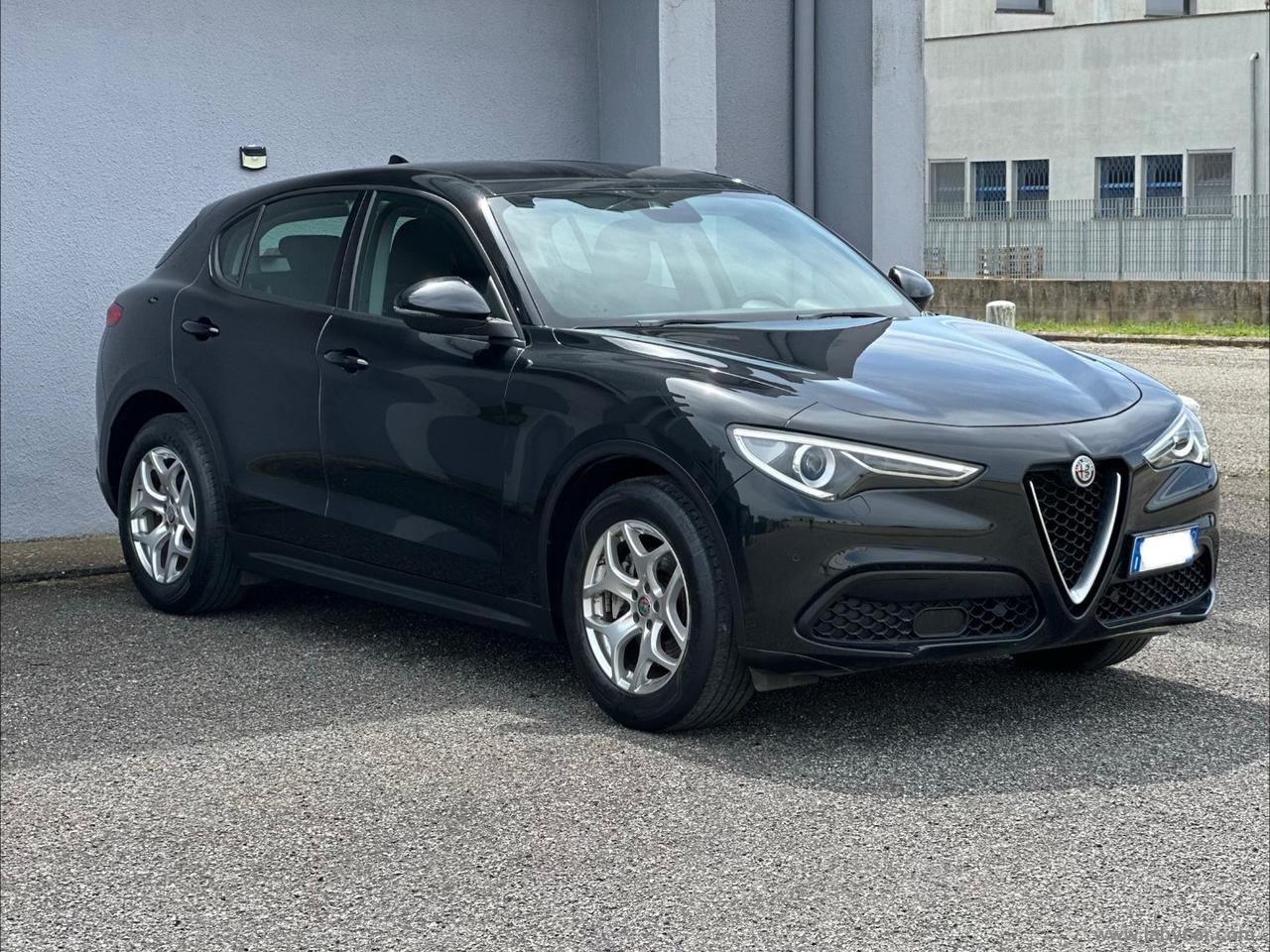 ALFA ROMEO Stelvio 2.2 T.diesel 160CV AT8 RWD R.Ed.