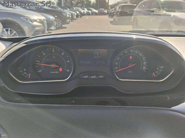 PEUGEOT 208 208 5p 1.4 hdi 8v Active 5 p targa FA567PK