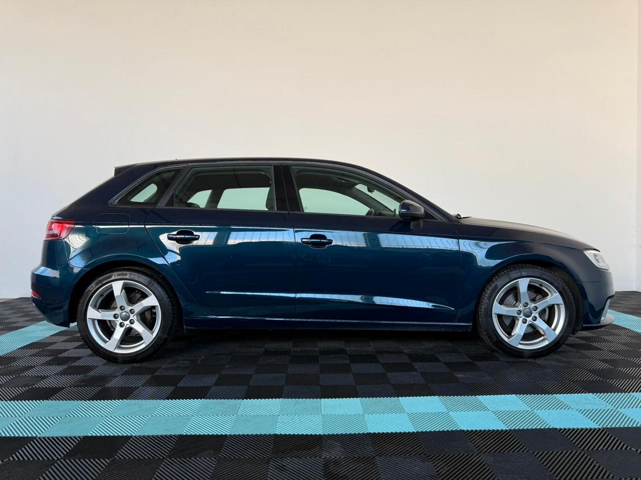 Audi A3 SB 1.6 TDI 110CV S tronic Sport