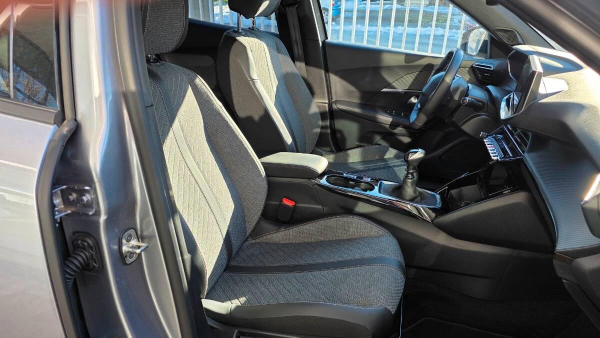 Peugeot 2008 1.2 puretech Allure s&s 100cv