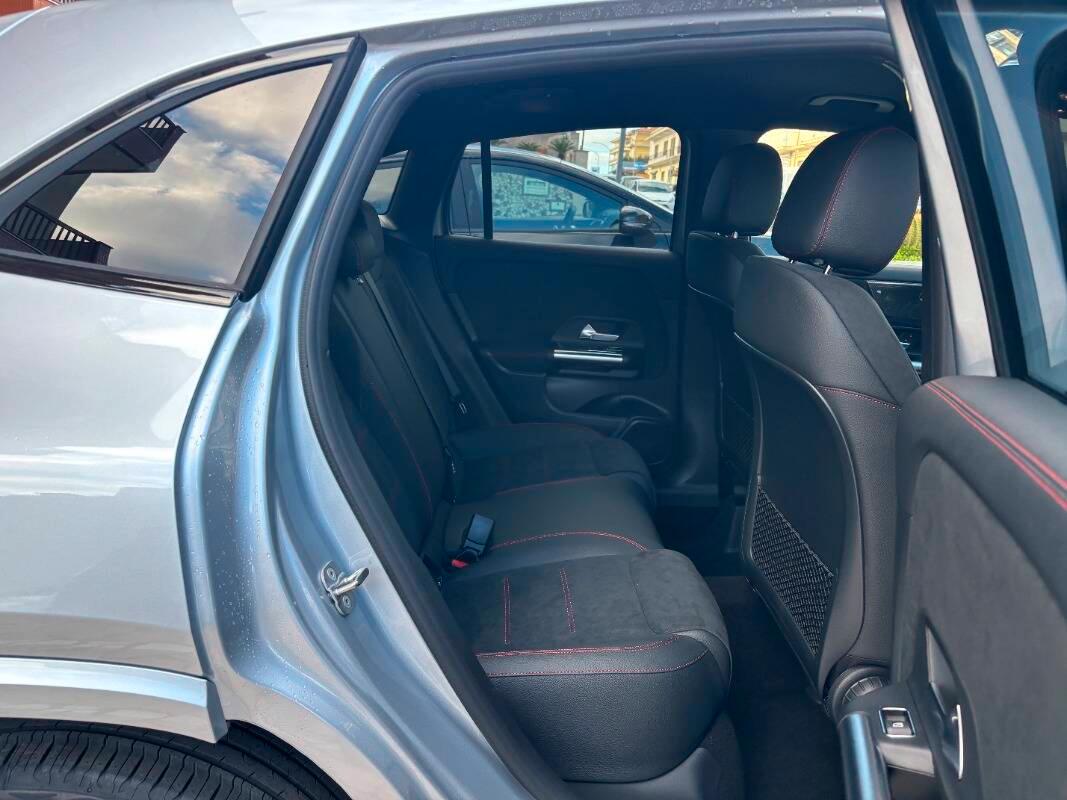 Mercedes Classe GLA 200 d AMG Line Extra auto