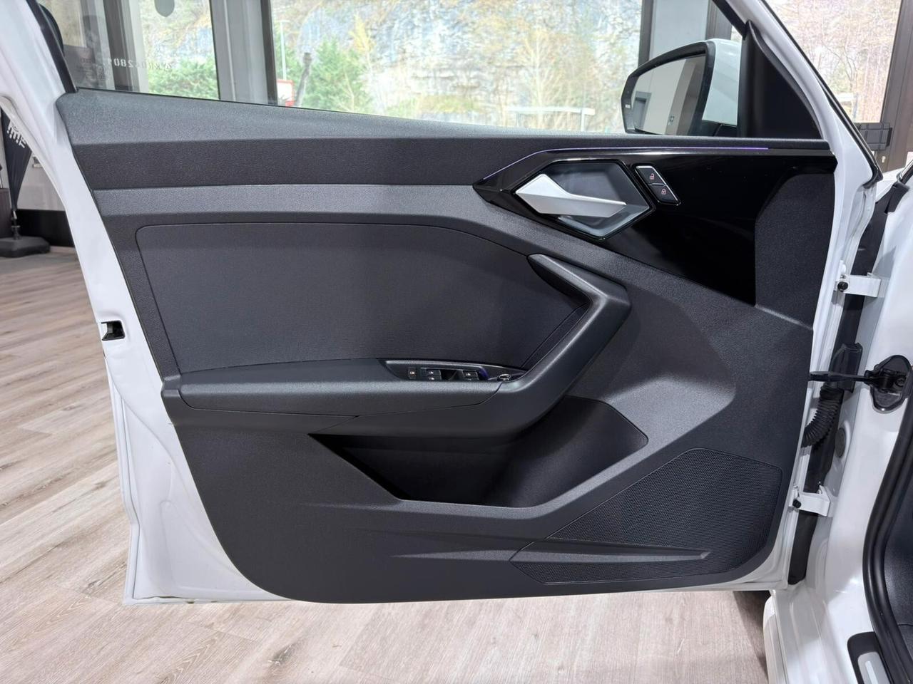 AUDI A1 SPB 40 2.0tfsi 200cv S-LINE S-TRONIC