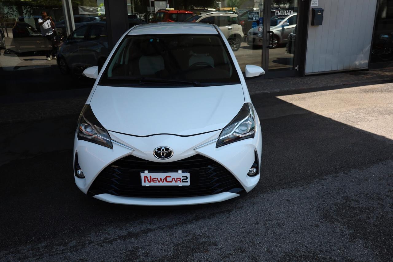 TOYOTA YARIS 1.0 5 PORTE ACTIVE neopatentati
