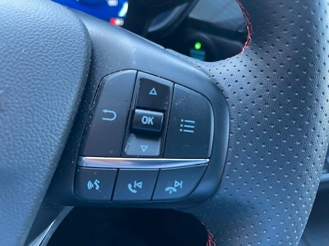 Ford Kuga 2.5 Full Hybrid 190 CV CVT 2WD ST-Line