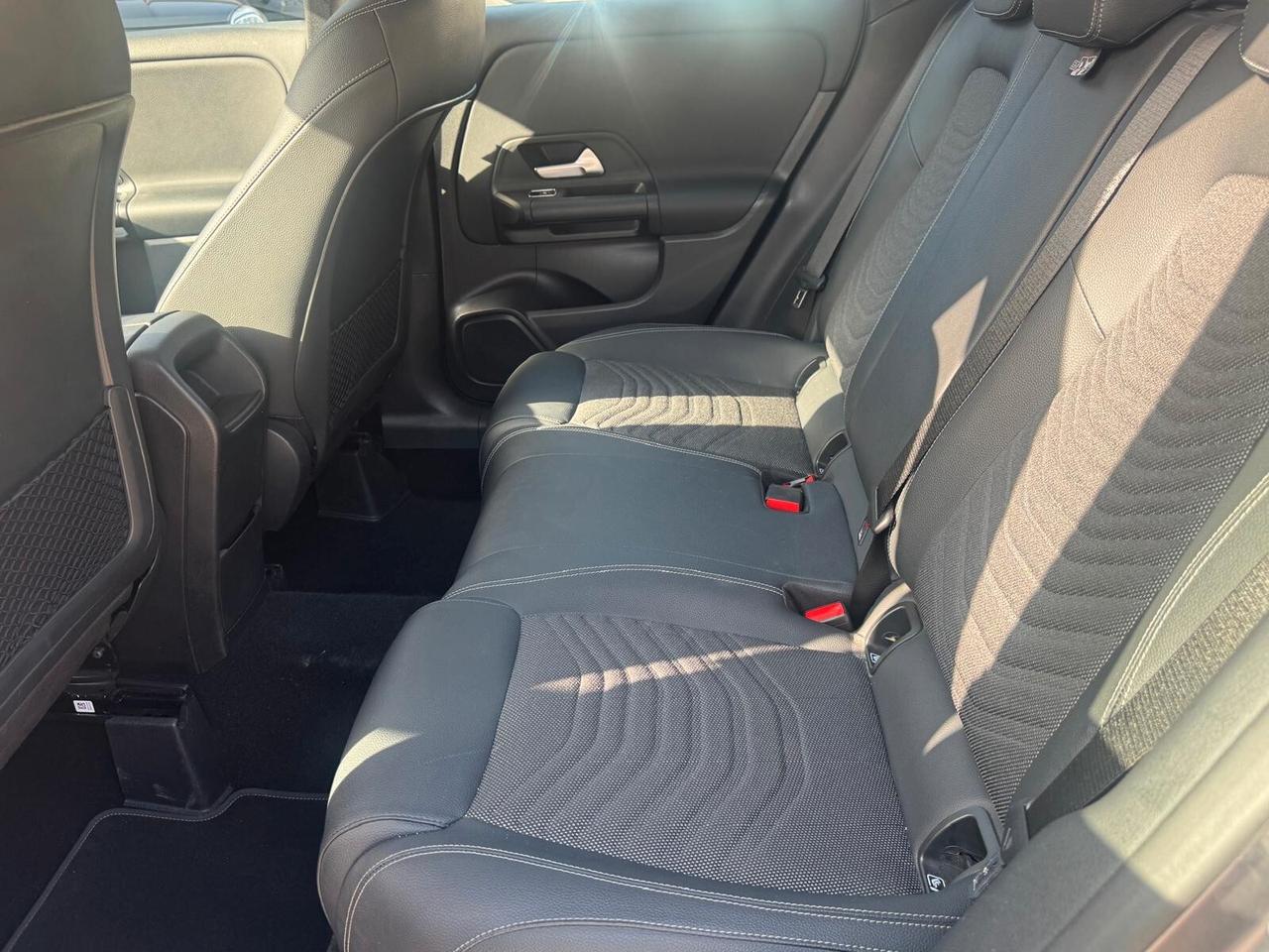 Mercedes-benz GLA 200 d Automatic Business