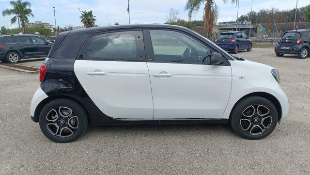 SMART ForFour 1.0 Manuale Passion n°24