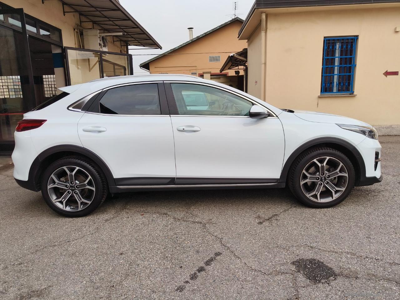 KIA Xceed 1.5 T-GDi 160 CV MHEV iMT Style NO VINCOLI