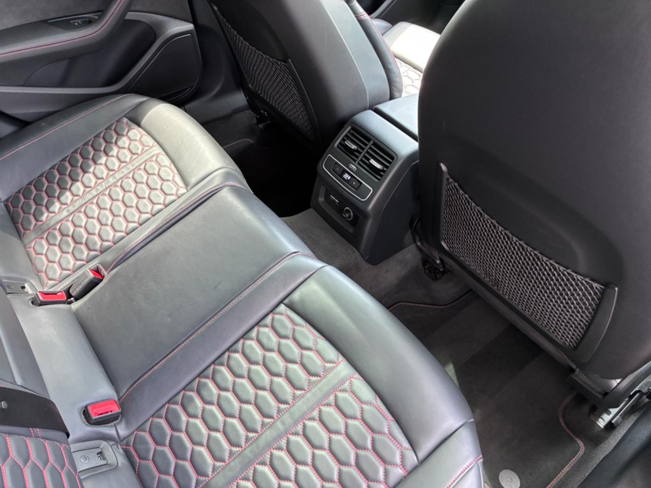 Audi A4 RS 4 Avant 2.9 TFSI quattro tiptronic