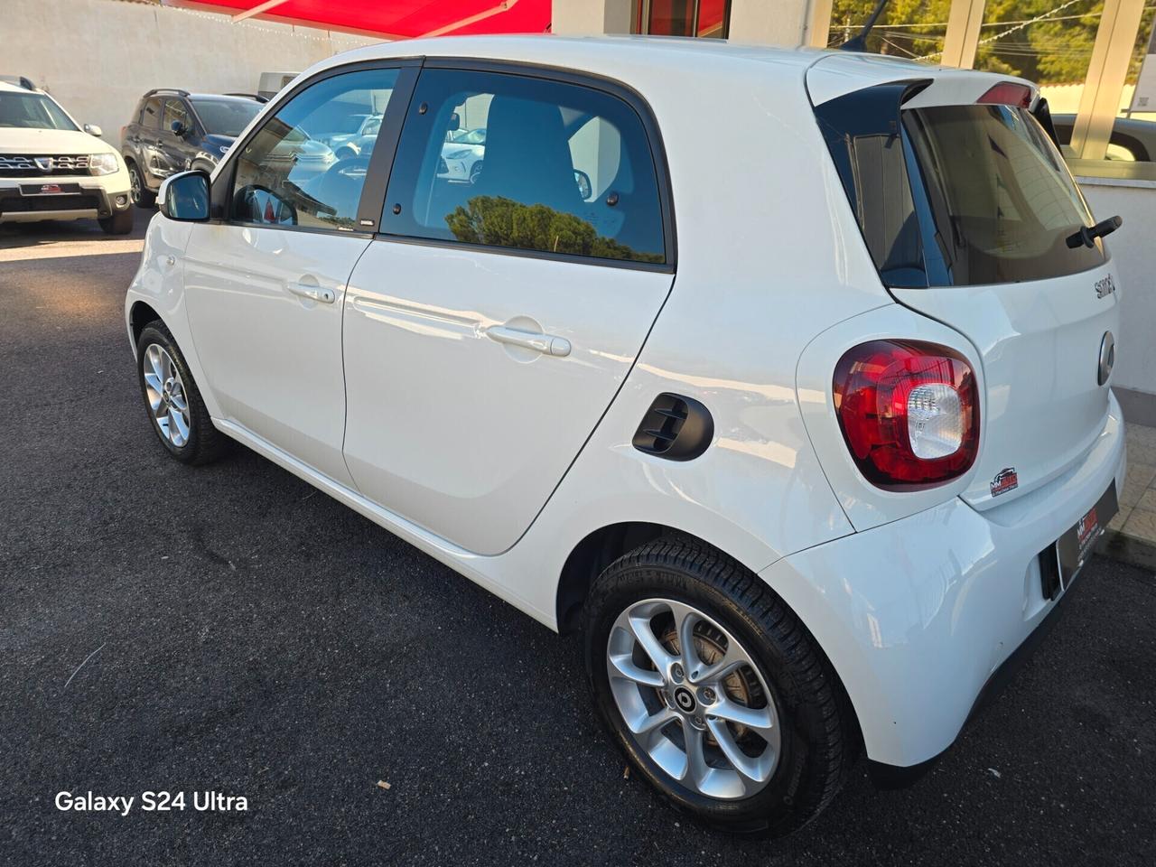 Smart ForFour 70 1.0 Youngster