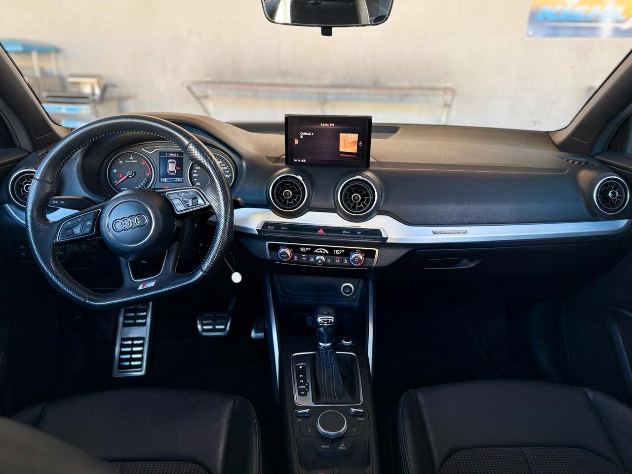 Audi Q2 35 TDI quattro S tronic line Edition