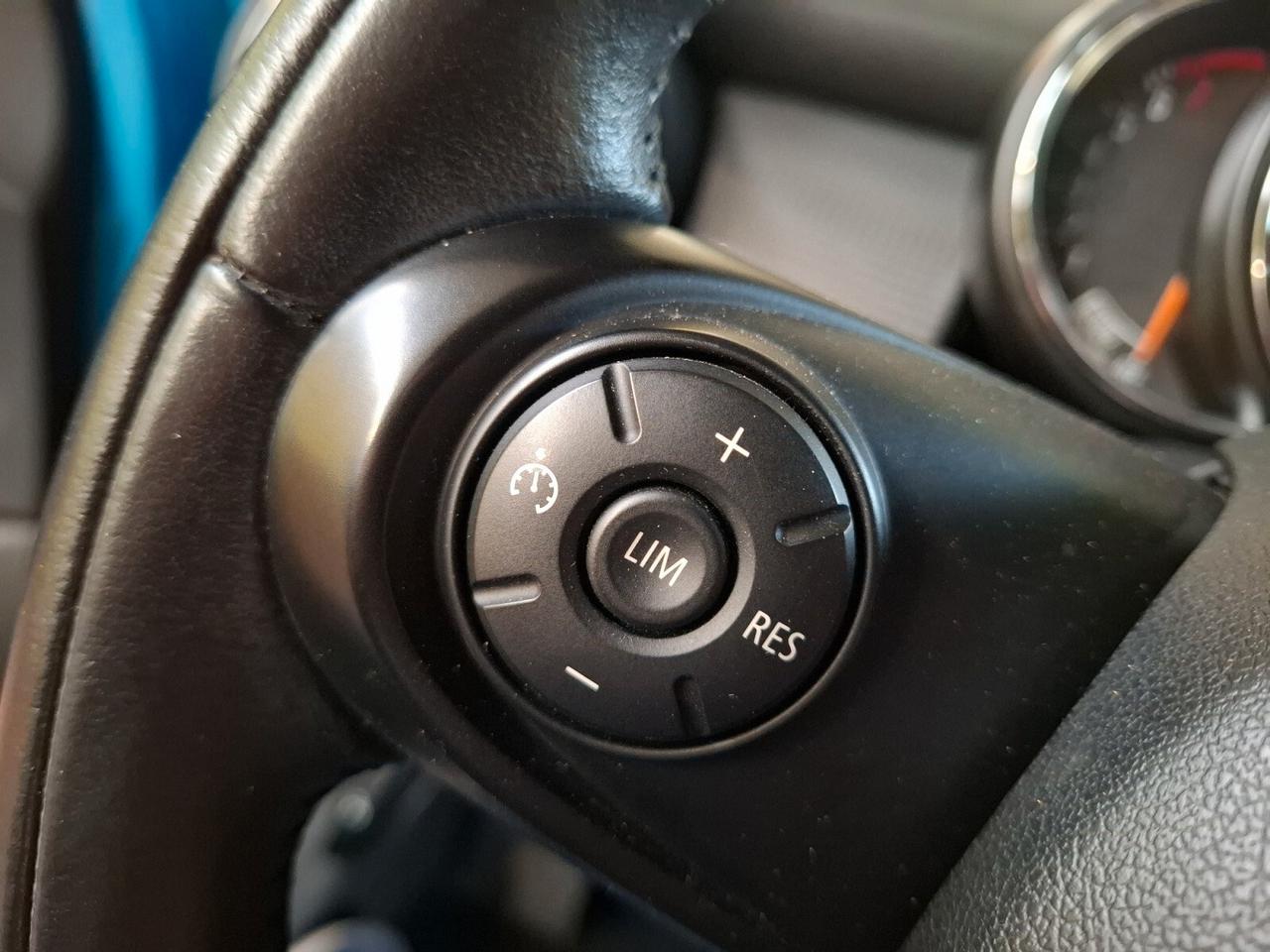 Mini COOPER 15 136CV 100 KW BENZINA NAVIGATORE