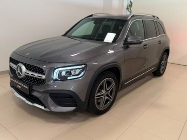 MERCEDES-BENZ GLB 180 d Automatic Sport