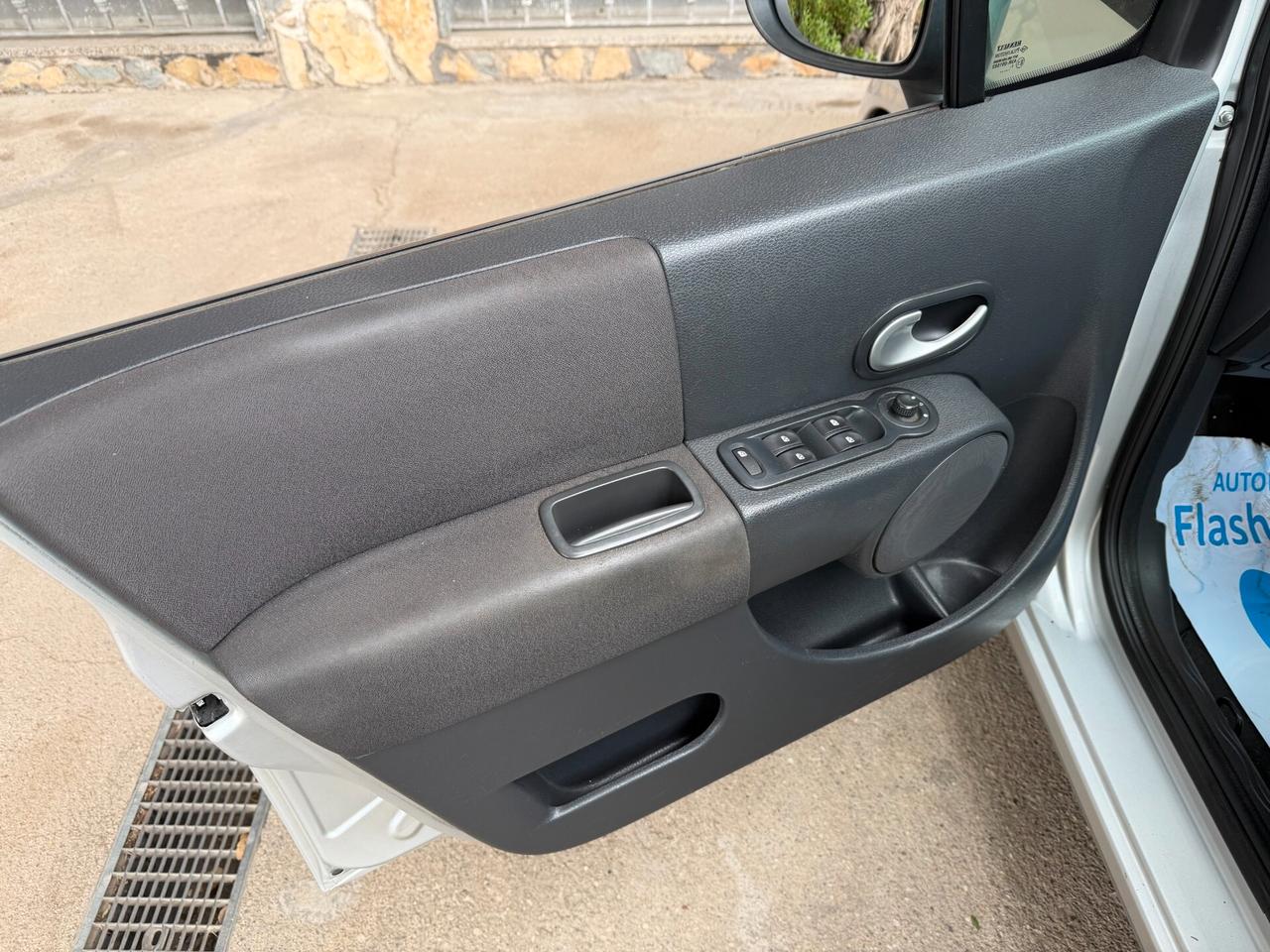 Renault Modus 1.2 Dynamique FRIZIONE NUOVA TAGLIANDATA NEOPATENTATI