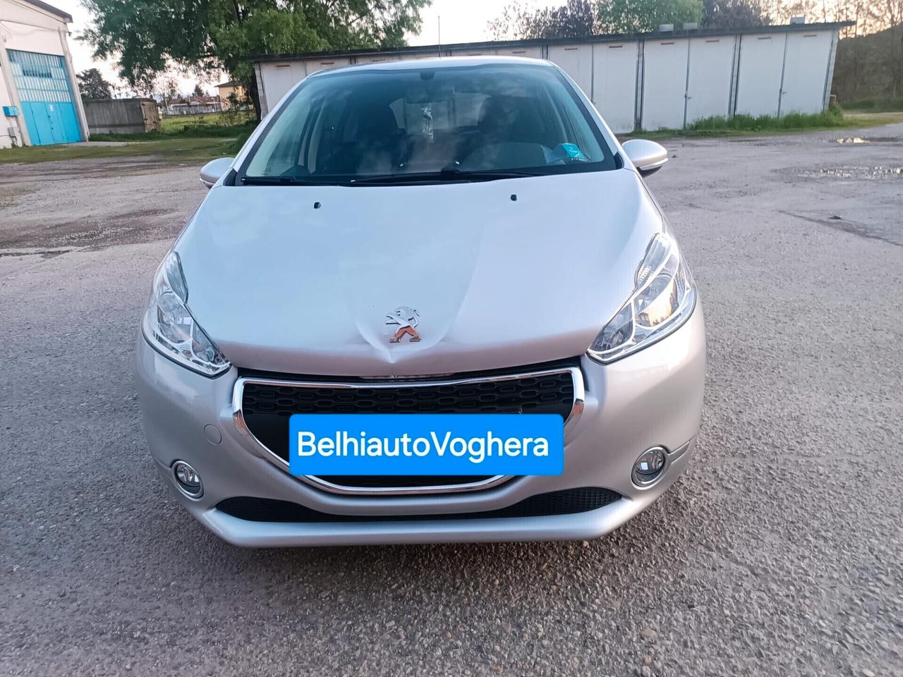 Peugeot 208 2013---1.0 Benzina Neopatentati