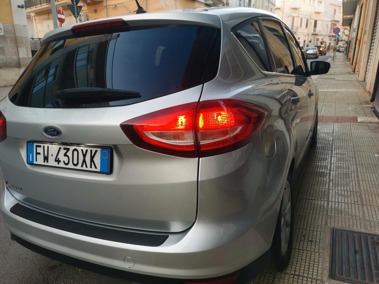 Ford C-Max 1.5 TDCi 95CV TITANIUM NAVI CAMERA LED