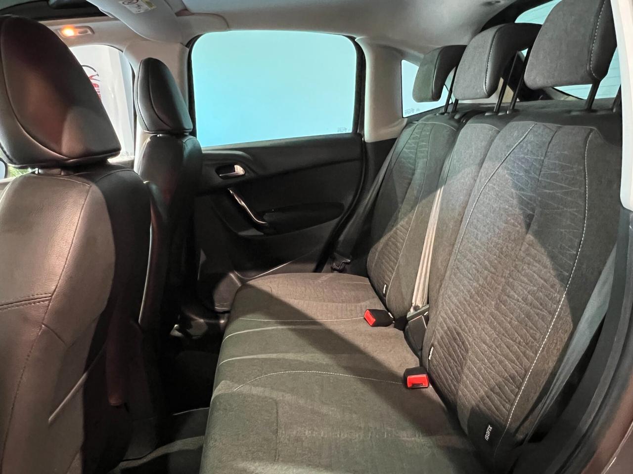 Citroen C3 PureTech 82 Exclusive NAVI TETTO