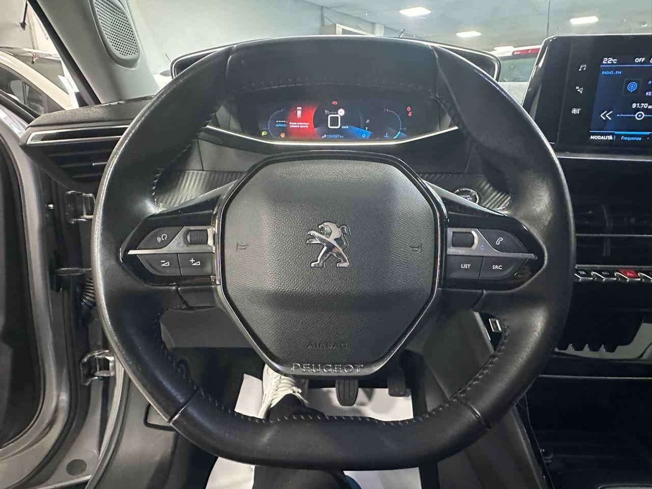 Peugeot 2008 PureTech 130 S&S Allure Manuale