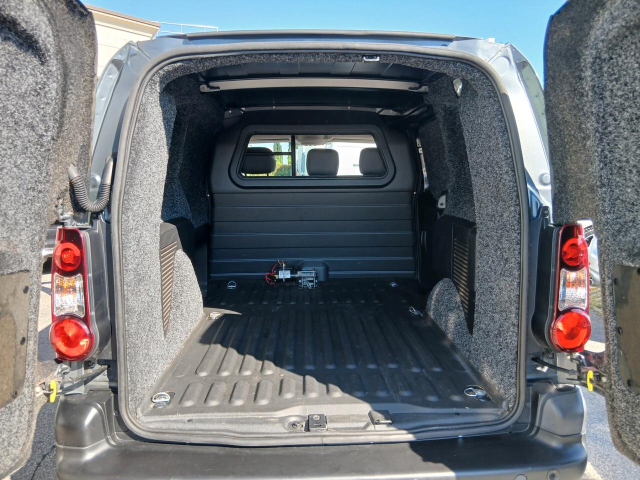 Citroen Berlingo L2 1.6 BlueHdi 100cv Eu6 3 posti (IVA NON DEDUCIBILE)