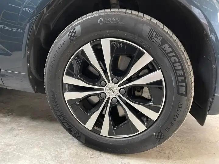 Volvo XC60 T6 Recharge Plug-in Hybrid AWD automatico Plus Bright