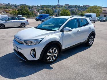 Kia Stonic 1.0 T-GDi 100 CV MHEV iMT STYLE 2022